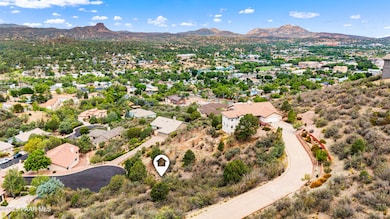 04-Aerial View SW with views of Gra