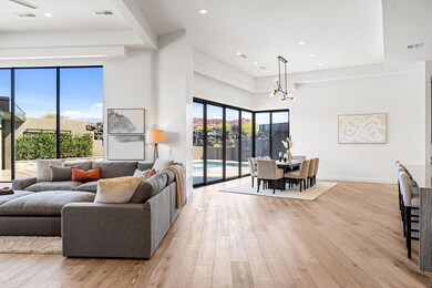 Living Rm/Dining