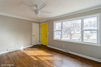 2132 SE 8th St, Des Moines, IA 50315 - photo 6