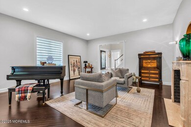 583 Navesink River Rd, Red Bank, NJ 07701 - photo 7