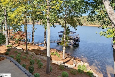 121 Diamond Point, Anderson, SC 29625 - photo 2