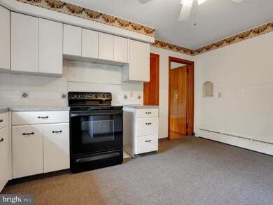 265 Golf Rd, Tamaqua, PA 18252 - photo 4