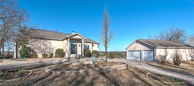 105 Cullen Hills Dr, Bella Vista, AR 72715 - photo 4