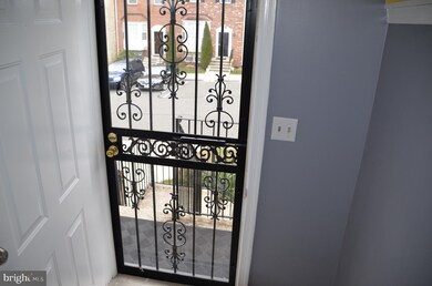 5800 E Boniwood Turn, Clinton, MD 20735 - photo 3