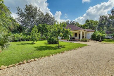 3/2 1 ACRE POOL HOME TURNKEY