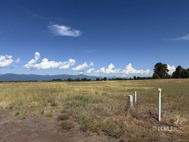 38532 Bennie Ln, Chiloquin, OR 97624 - photo 2