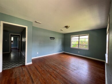 9712 Edgeworth St, Houston, TX 77093 - photo 5