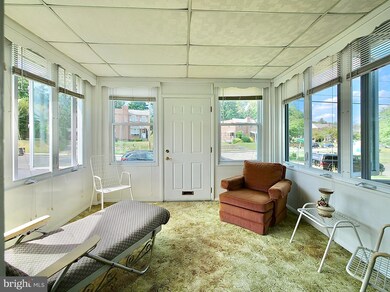 122 W Marshall Rd, Lansdowne, PA 19050 - photo 6