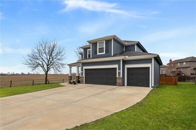 21086 S Skyview Ln, Spring Hill, KS 66083 - photo 4