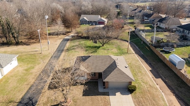 802 S Fountain Ave, Republic, MO 65738 - photo 3