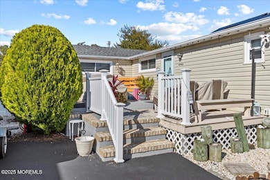 4 Cedar Crest Dr, Toms River, NJ 08753 - photo 3