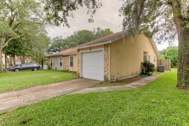1105 Mimosa Cove Ct W-large-001-8-IMG 17