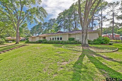 621 Green Ln, Tyler, TX 75701 - photo 2