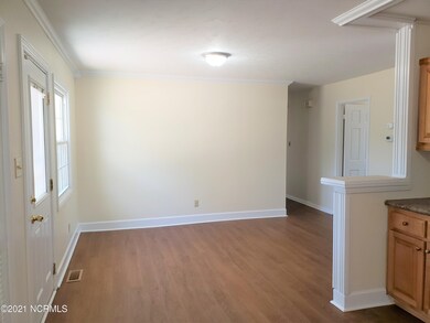 604 Oakwood Ave, Jacksonville, NC 28546 - photo 7