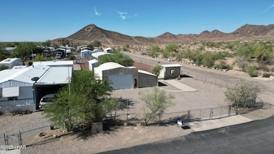 775 W Comanche Dr, Quartzsite, AZ 85346 - photo 2