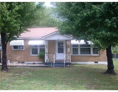 819 N 8th St, Rogers, AR 72756 - photo 2