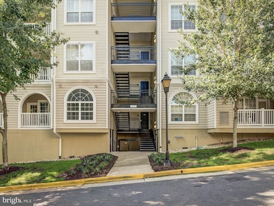 4550 Strutfield Ln unit 2110, Alexandria, VA 22311 - photo 2