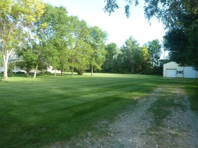 0 5th St NE, Jamestown, ND 58401 - photo 3