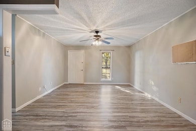 1300 Charles St, Trumann, AR 72472 - photo 5