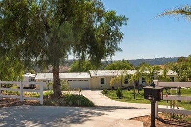 10145 Circle r Dr, Valley Center, CA 92082 - photo 2