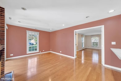 1429 Pebblecreek Dr unit 171, Glenview, IL 60025 - photo 7