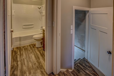 139 SE Taft Ave Bend OR 97702 Large-7