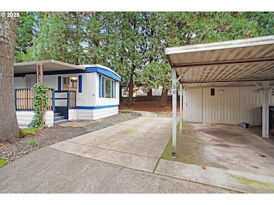 4900 Royal Ave unit 56, Eugene, OR 97402 - photo 2