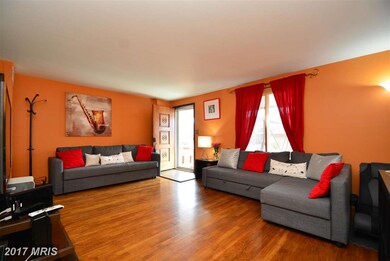 940 Foxridge Ln, Essex, MD 21221 - photo 4