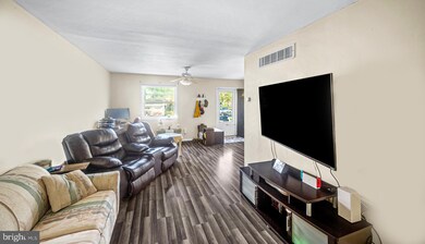 13 Clipper Ct, Newark, DE 19702 - photo 6