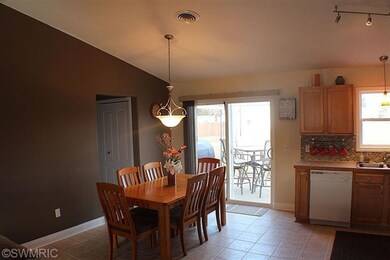 4289 Cheetah Run Dr unit 2, Dorr, MI 49323 - photo 3