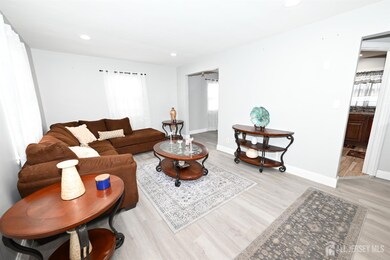 115 Clark St, Roselle, NJ 07203 - photo 3