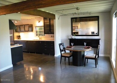 Dining into Kitchen