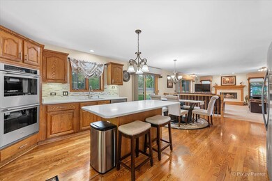 7203 Edgewood Ct, Spring Grove, IL 60081 - photo 3