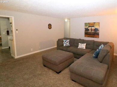 1000 NE 14th Ave, Canby, OR 97013 - photo 5