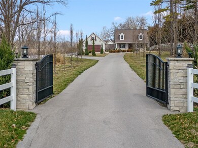 3645 Baumgartner Rd, Saint Louis, MO 63129 - photo 4