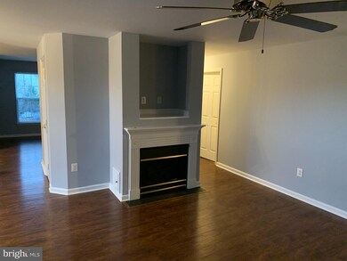 2103 Wayside Dr unit 2C, Frederick, MD 21702 - photo 4