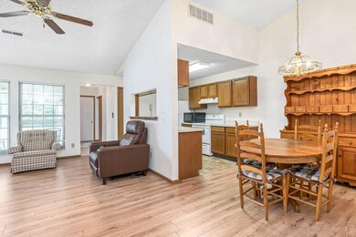 Living/Dining room