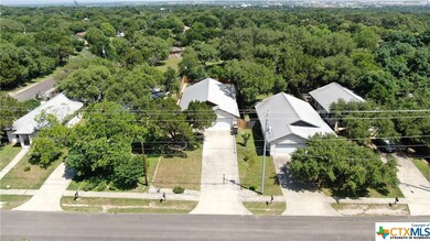 1505 Franklin Dr, San Marcos, TX 78666 - photo 3