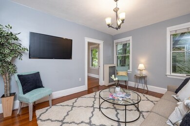206 Sumner St unit 1, Newton Center, MA 02459 - photo 4
