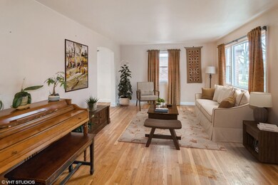 1347 Portsmouth Ave, Westchester, IL 60154 - photo 2