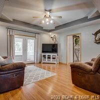 Spacious living room