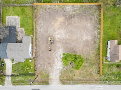 1125 Evanston St unit T, Houston, TX 77015 - photo 4