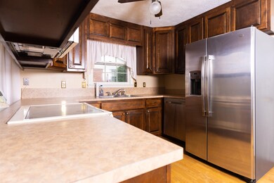 2708 Trenton Rd, Fayetteville, NC 28304 - photo 4