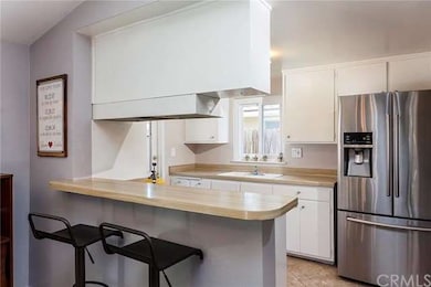 Breakfast bar.