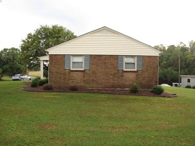 15805 Mount Cross Rd, Dry Fork, VA 24549 - photo 5