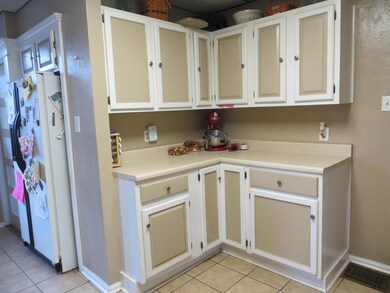 corner kitchen cabinets fulton