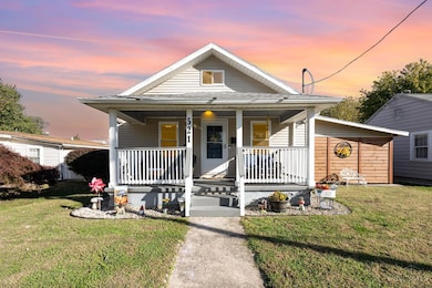 521 Spring Ave, Franklin, OH 45005 - photo 2