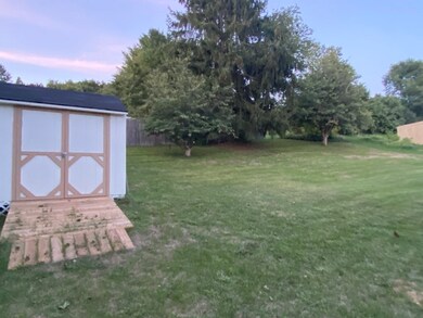 36 Old Farm Rd, Spencer, MA 01562 - photo 5