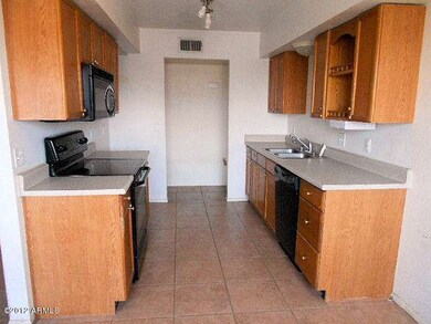 023-334586 - kitchen