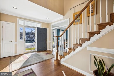 2792 Dylan Schar Ct, Herndon, VA 20171 - photo 6